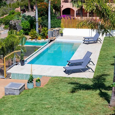 Rosa De Ara Apartment *